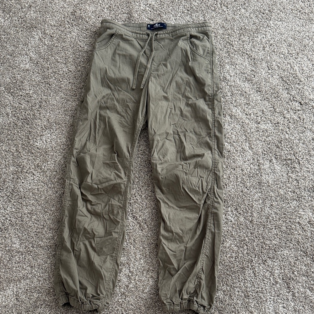 Hollister Olive Cargo Pant